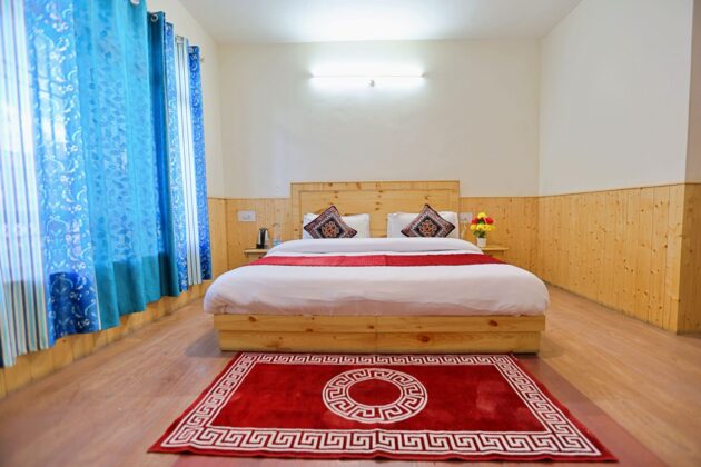 Deluxe Triple Bed Room - Image 6
